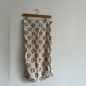 Floral Print Cream pillowcase